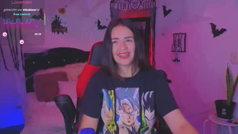 ASHLEY online show from 10/11/25, 01:42