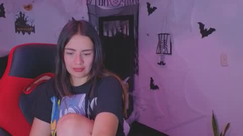 ASHLEY online show from 10/21/25, 04:30