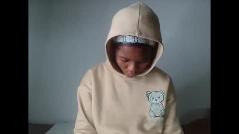Snapshot of ashleyt255 chatting on 10/01/25, 06:36 ashleyt255 online show from 10/01/25, 06:36
