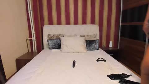 Ashley online show from 09/20/25, 08:21