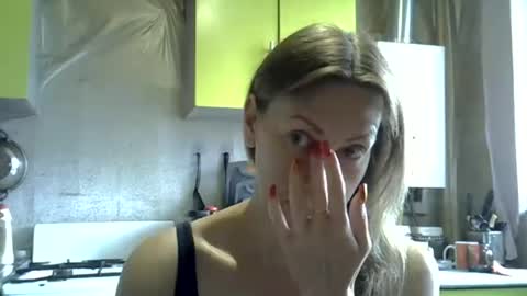 Snapshot of ashleyxhoney chatting on 06/25/26, 08:08 AshleyXHoney online show from 06/25/26, 08:08