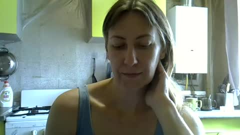 Snapshot of ashleyxhoney chatting on 06/26/26, 08:19 AshleyXHoney online show from 06/26/26, 08:19