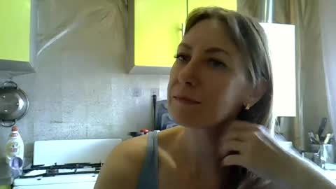Snapshot of ashleyxhoney chatting on 07/02/26, 06:52 AshleyXHoney online show from 07/02/26, 06:52