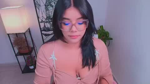 Snapshot of ashleyy18__ chatting on 06/24/26, 08:08 Ashleyy18 online show from 06/24/26, 08:08