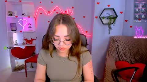 Ashli  online show from 05/25/26, 09:48