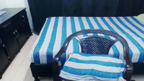 ashlie fisher1 online show from 09/17/25, 04:03