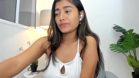 ashllovee online show from 01/17/25, 11:40