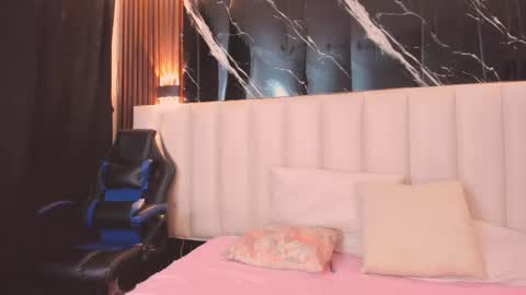 Ashly online show from 02/26/26, 07:13