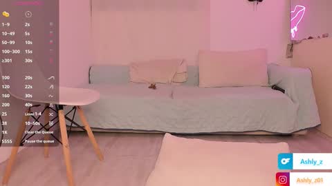 Ashly  online show from 12/05/25, 01:03