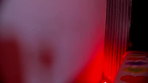 ashlybenison online show from 12/24/24, 06:44