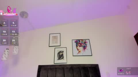 ashlye_white online show from 04/21/26, 01:42