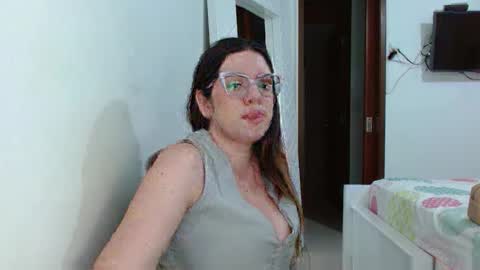 AshlyMoon online show from 05/16/26, 12:07