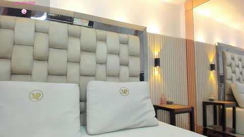 ashlyn online show from 03/04/25, 07:32