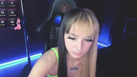 Mila online show from 01/28/25, 02:43