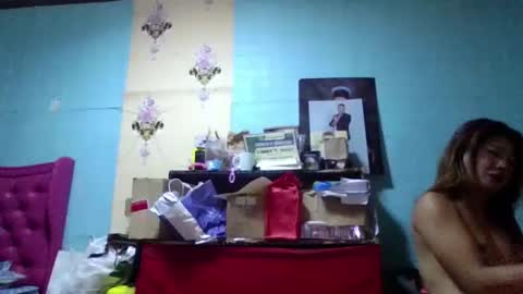 Pirena online show from 11/11/25, 01:05