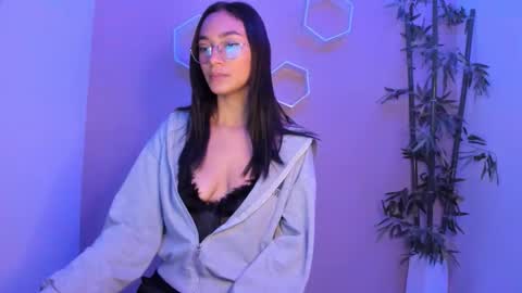 Camila online show from 03/03/26, 02:45