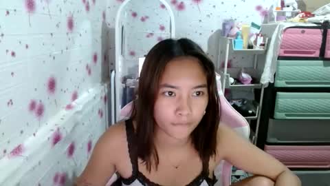 Snapshot of asian_ashxxx chatting on 09/16/25, 11:17 ashxxxxx online show from 09/16/25, 11:17