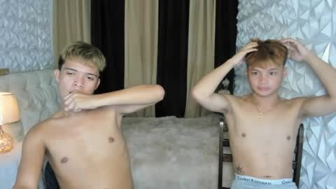 Snapshot of asian_blakefoster chatting on 06/18/26, 01:17 asian_blakefoster online show from 06/18/26, 01:17