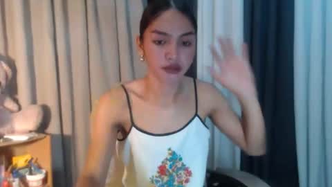 asian_cassy online show from 05/25/26, 12:27