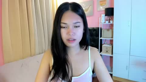 Snapshot of asian_cecilyxx chatting on 06/11/26, 06:22 Cecily online show from 06/11/26, 06:22