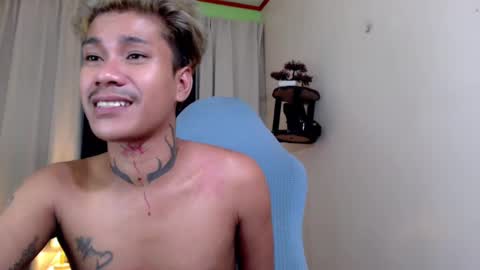 Snapshot of asian_cumsawyer chatting on 12/18/24, 06:53 bigload CUM take me private show or passwordshow online show from 12/18/24, 06:53