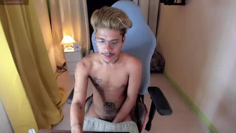 Snapshot of asian_cumsawyer chatting on 12/29/24, 03:11 bigload CUM take me private show or passwordshow online show from 12/29/24, 03:11