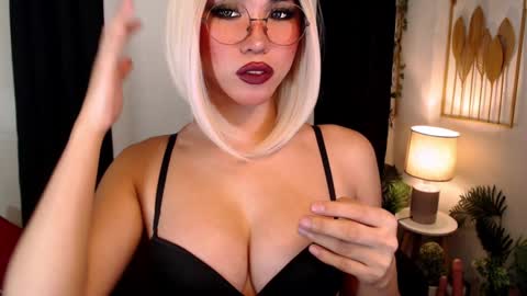 hinata online show from 12/13/24, 03:16