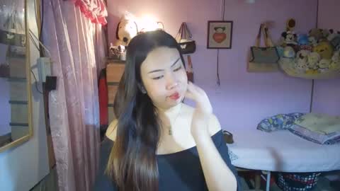 asian_llory online show from 03/17/26, 12:37