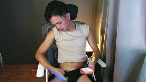 Snapshot of asian_mjxx chatting on 06/13/26, 06:55 cCALL ME MJ online show from 06/13/26, 06:55