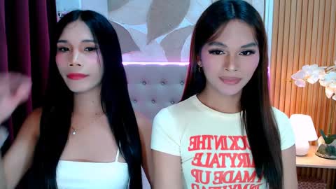 mooreen online show from 04/10/26, 11:04