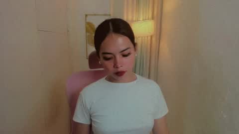 Snapshot of asian_pinay_oldlover chatting on 07/12/26, 04:20 Angel online show from 07/12/26, 04:20
