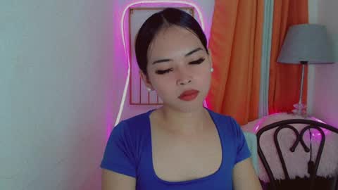 Snapshot of asian_pinay_oldlover chatting on 07/22/26, 10:12 Angel online show from 07/22/26, 10:12