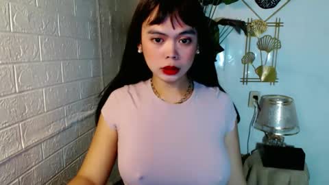 Snapshot of asian_pretty143 chatting on 05/21/26, 05:36 asian_pretty143 online show from 05/21/26, 05:36