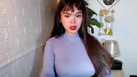 Snapshot of asian_pretty143 chatting on 06/09/26, 05:30 asian_pretty143 online show from 06/09/26, 05:30