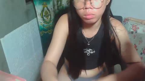 Snapshot of asian_rhean chatting on 01/27/25, 07:56 Rhean online show from 01/27/25, 07:56