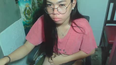 Snapshot of asian_rhean chatting on 02/05/25, 06:56 Rhean online show from 02/05/25, 06:56
