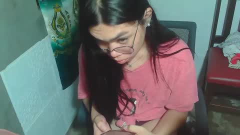 Snapshot of asian_rhean chatting on 02/05/25, 07:53 Rhean online show from 02/05/25, 07:53