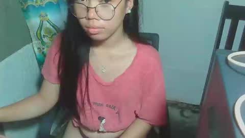 Snapshot of asian_rhean chatting on 02/19/25, 03:28 Rhean online show from 02/19/25, 03:28