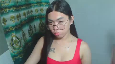 Snapshot of asian_rhean chatting on 02/24/25, 06:47 Rhean online show from 02/24/25, 06:47