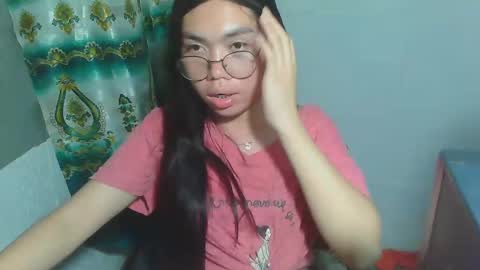 Snapshot of asian_rhean chatting on 02/26/25, 04:24 Rhean online show from 02/26/25, 04:24