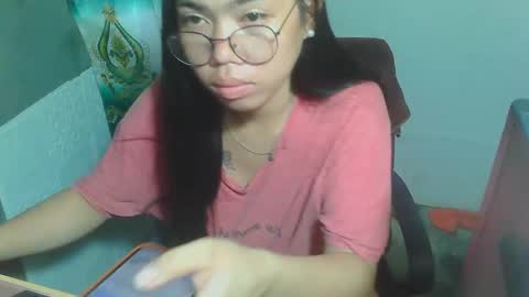 Snapshot of asian_rhean chatting on 02/27/25, 05:45 Rhean online show from 02/27/25, 05:45