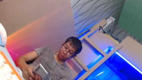 asian_seanbrownxxx online show from 09/30/25, 12:21