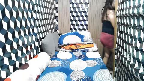 Trixie online show from 04/03/26, 08:23