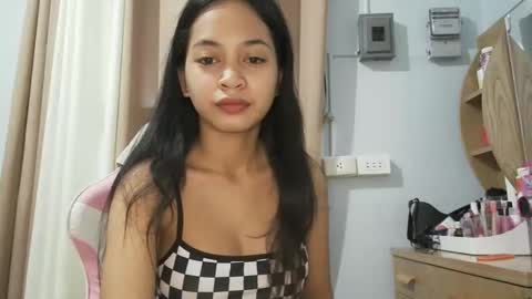 asian_trish online show from 11/20/25, 10:09