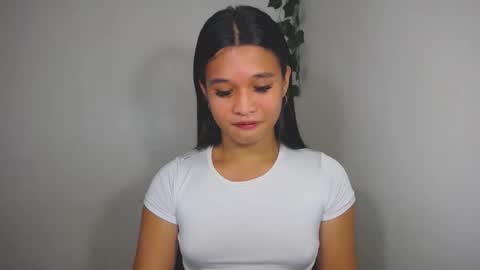 Yan online show from 12/19/25, 09:44