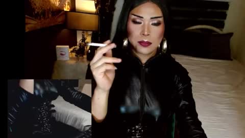 nicole online show from 02/16/26, 06:37