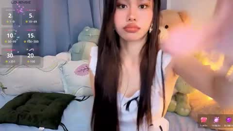 candy online show from 10/12/25, 05:17