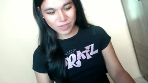 Snapshot of asianblk_barbiedoll chatting on 06/17/26, 10:00 asianblk_barbiedoll online show from 06/17/26, 10:00