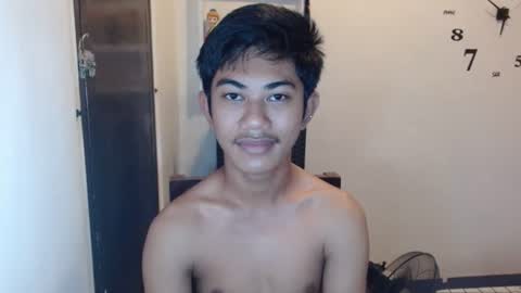 Snapshot of asiancockhero22 chatting on 01/05/25, 10:50 HERO online show from 01/05/25, 10:50