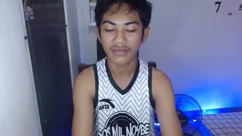 Snapshot of asiancockhero22 chatting on 01/12/25, 08:47 HERO online show from 01/12/25, 08:47